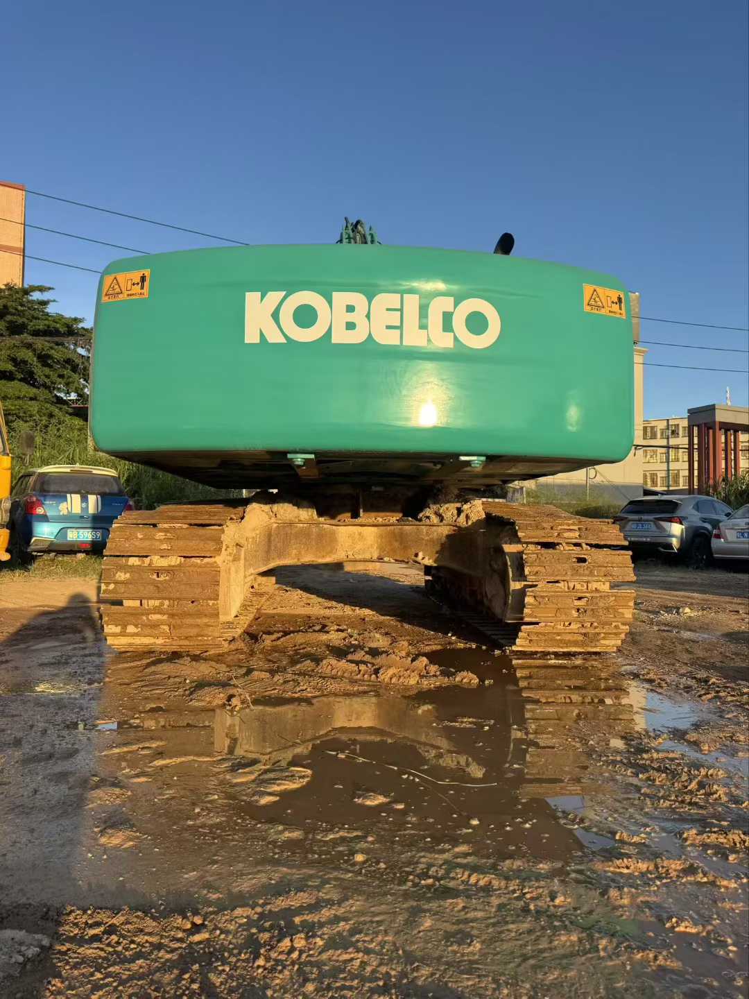 Used Kobelco SK200-6E Excavator 2016 Model / 9