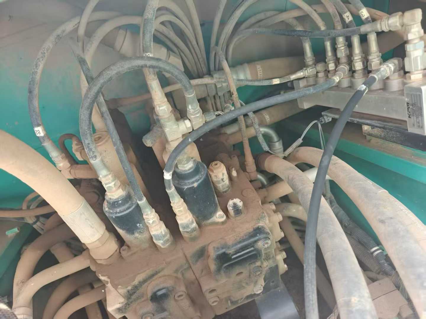 Used Kobelco SK350LC SuperX Excavator 2016 Model / 2