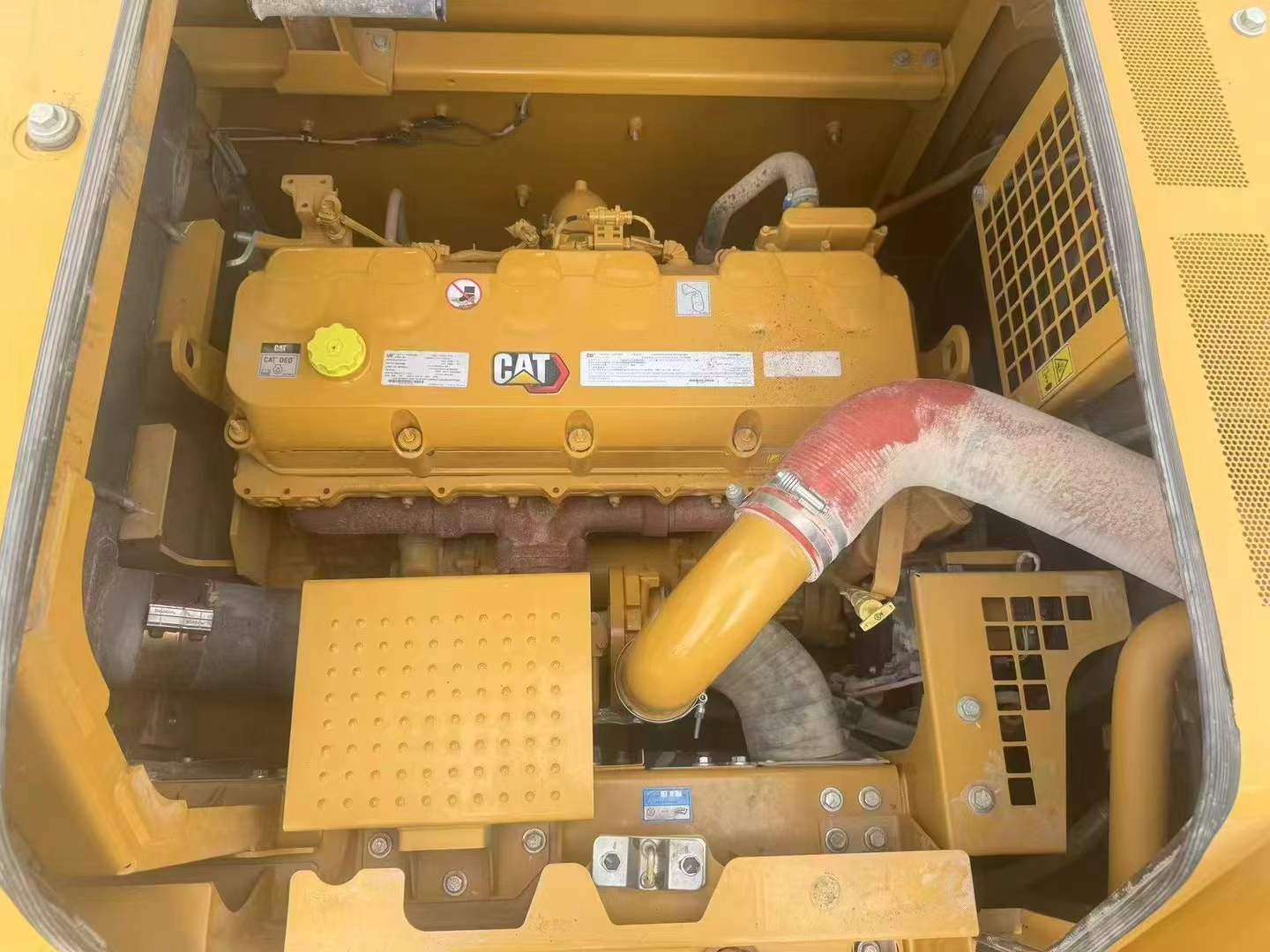 Used Caterpillar CT20 Excavator 2022 Model / 9