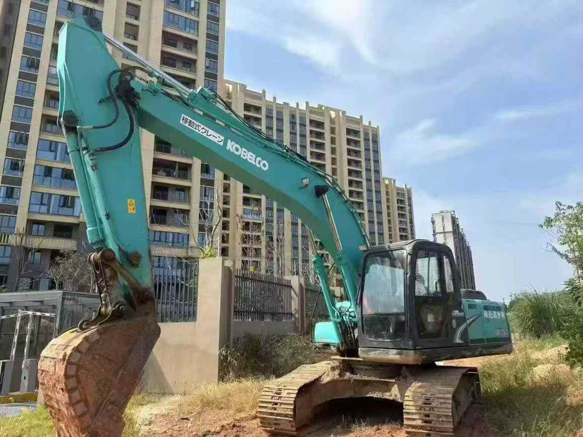 Used Kobelco SK200 Excavator 2016 Model