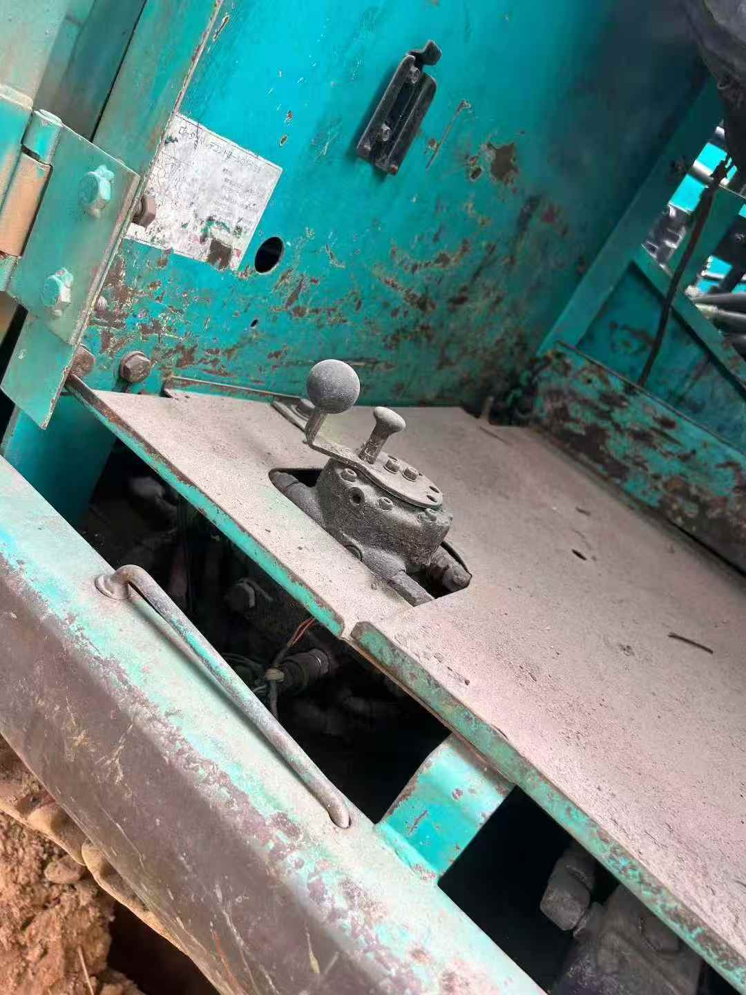 Used Kobelco SK200 Excavator 2016 Model / 5