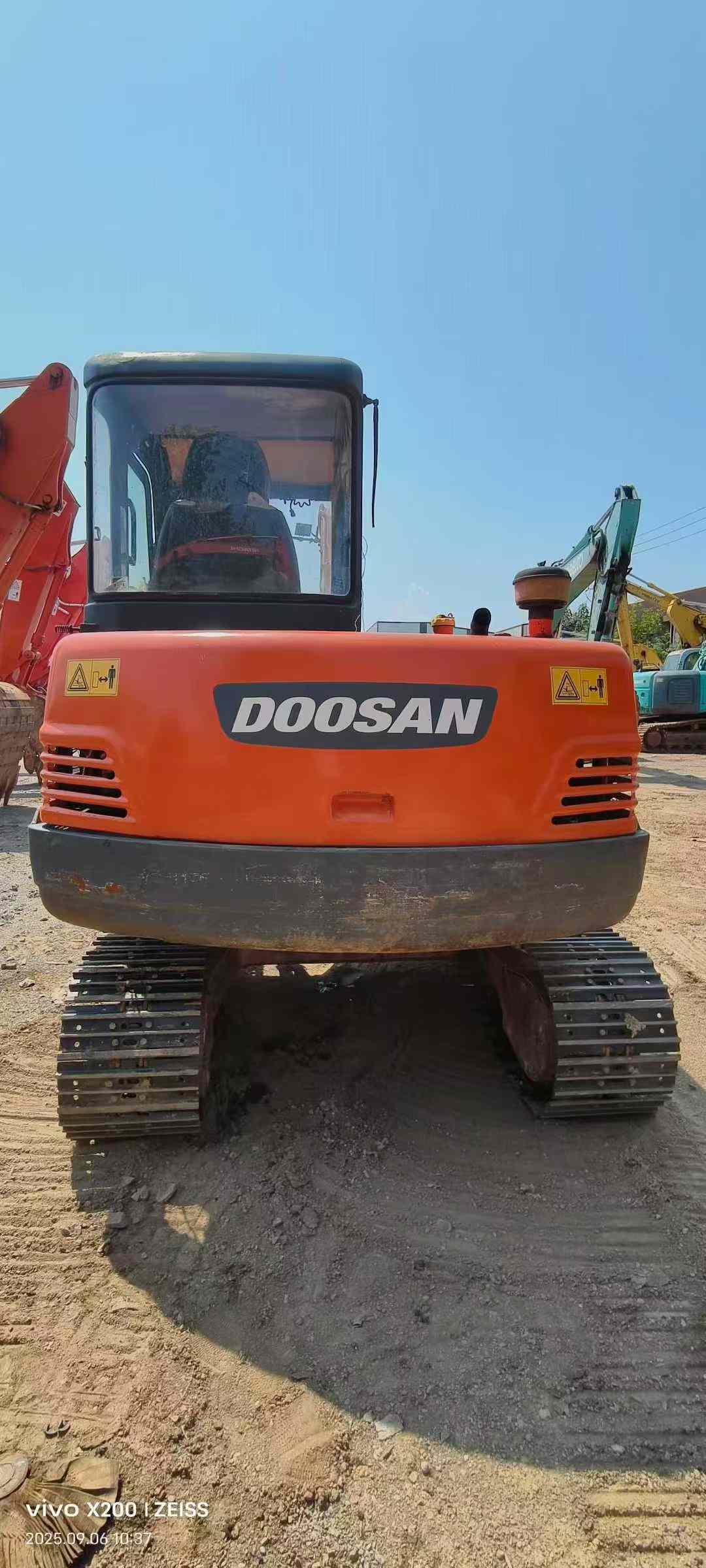 Used Doosan DX80 Excavator 2016 Model / 3