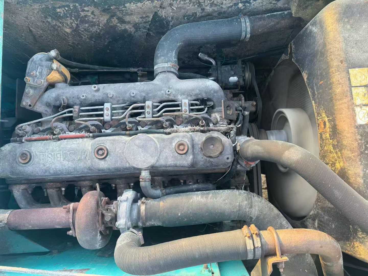 Used Kobelco SK200-6E Excavator 2016 Model / 4