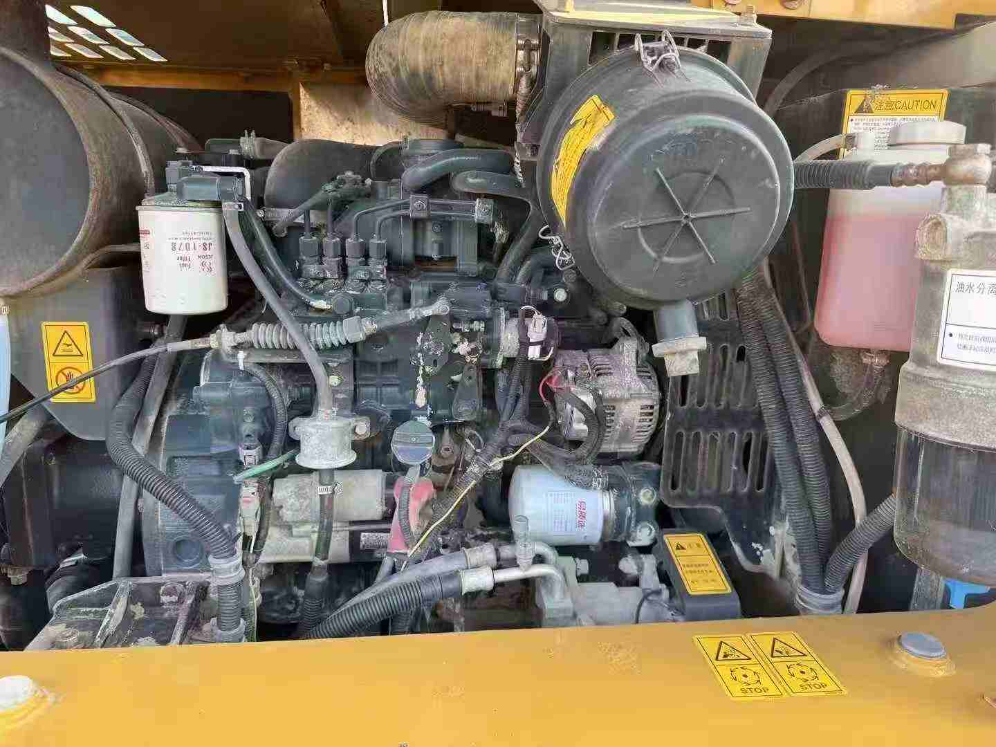 Used XCMG XE75WD Excavator 2021 Model / 4