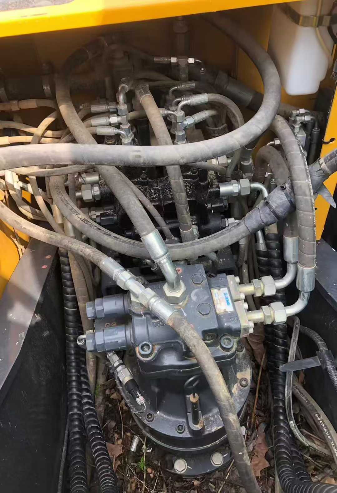 Used XCMG XE135GA Excavator 2022 Model / 7