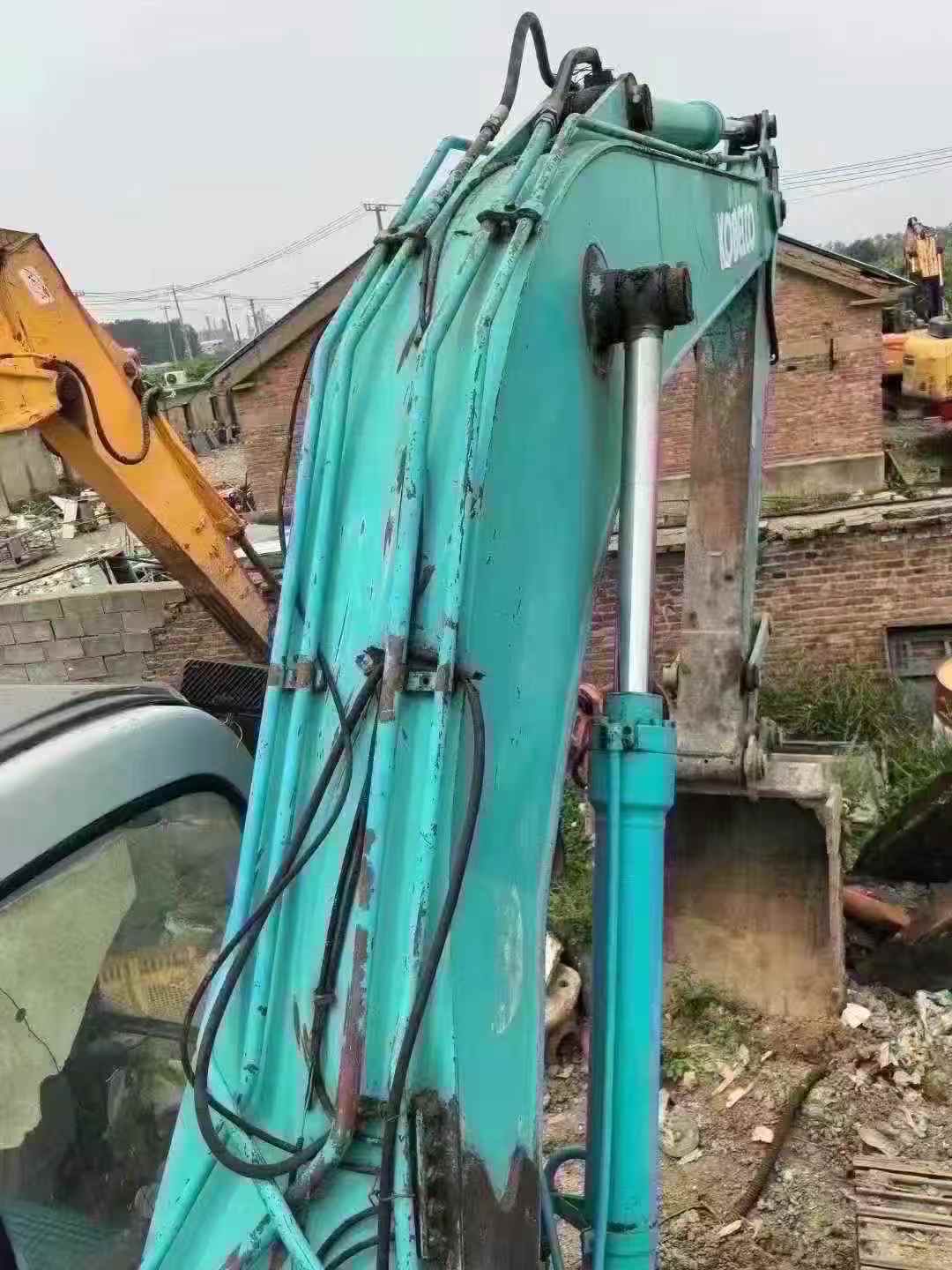 Used Kobelco SK210-6 Excavator 2016 Model / 7