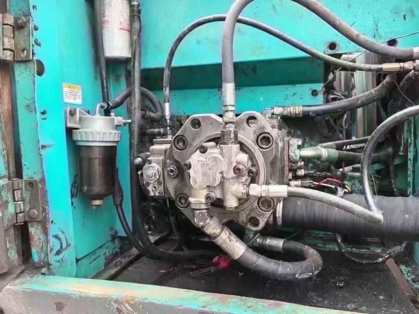 Used Kobelco SK210-6 Excavator 2016 Model / 4