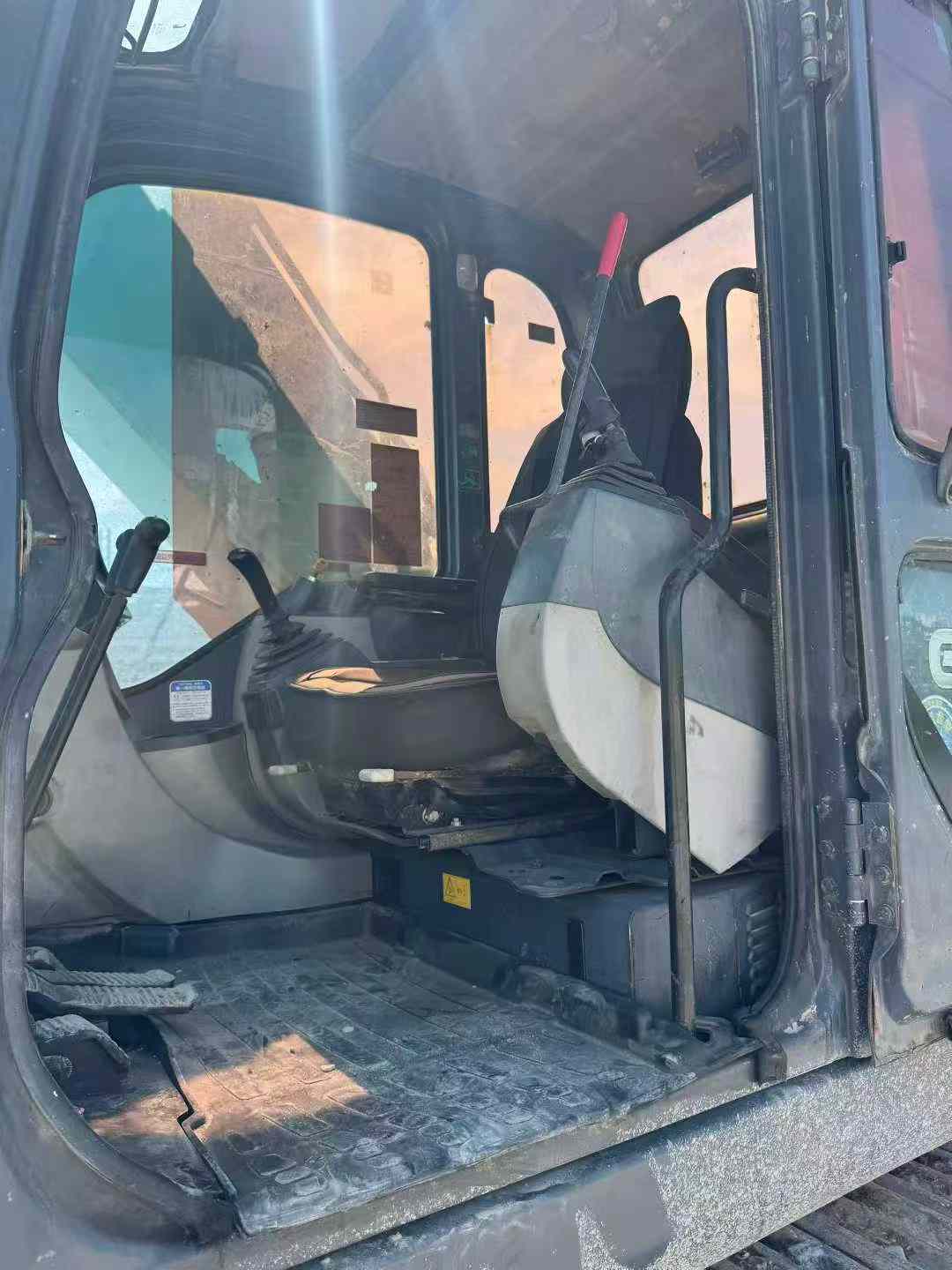 Used Kobelco SK200 Excavator 2022 Model / 4