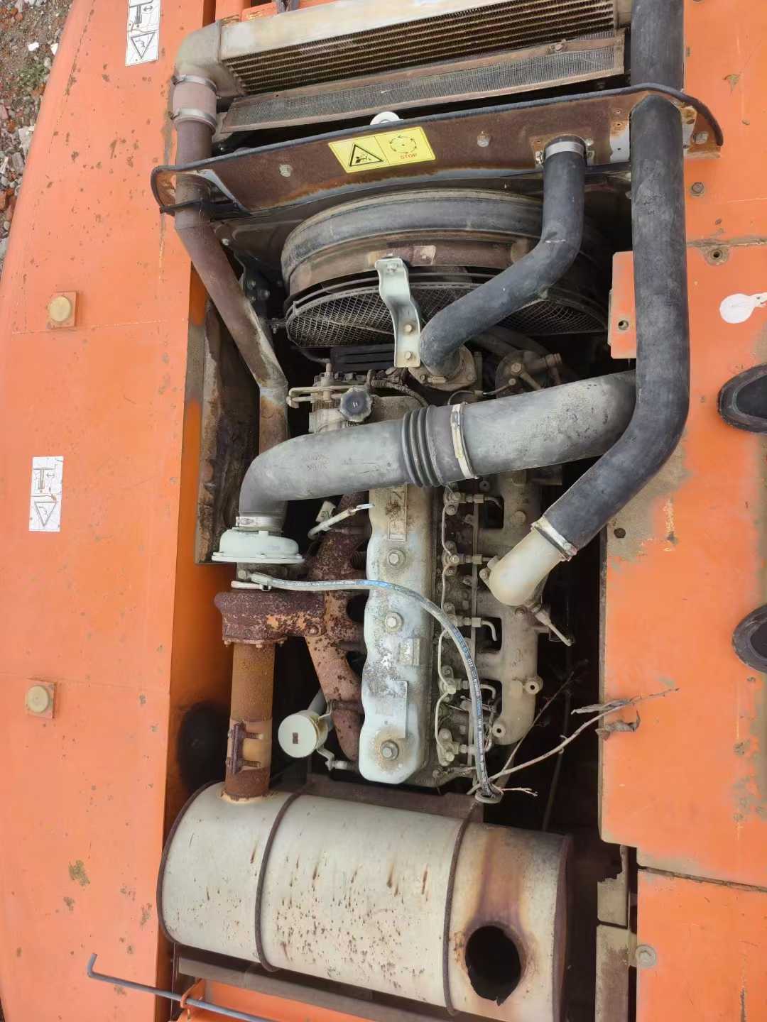 Used Hitachi ZX240-3 Excavator 2010 Model / 7