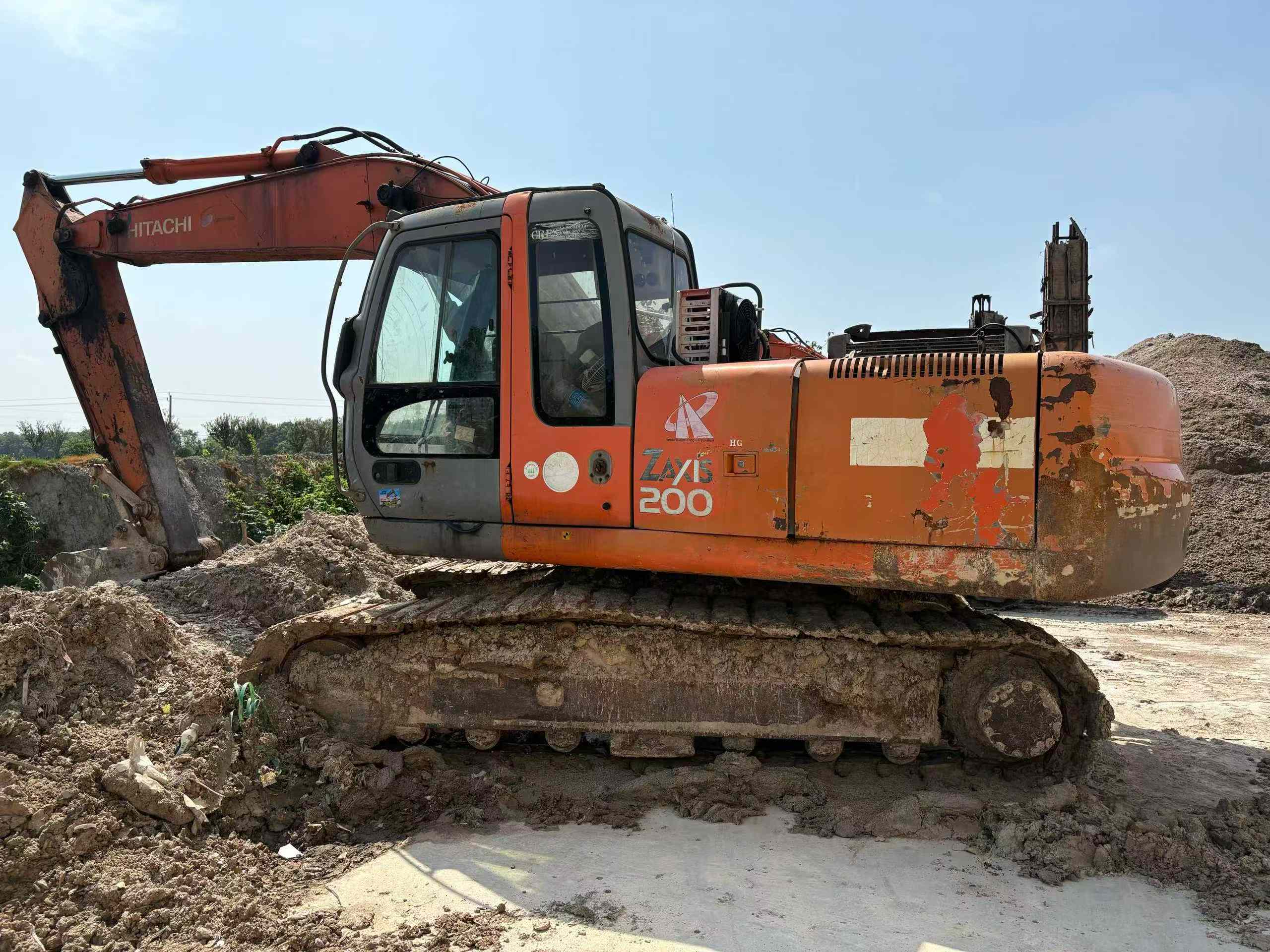 Used Hitachi ZAXIS200 Excavator 2016 Model