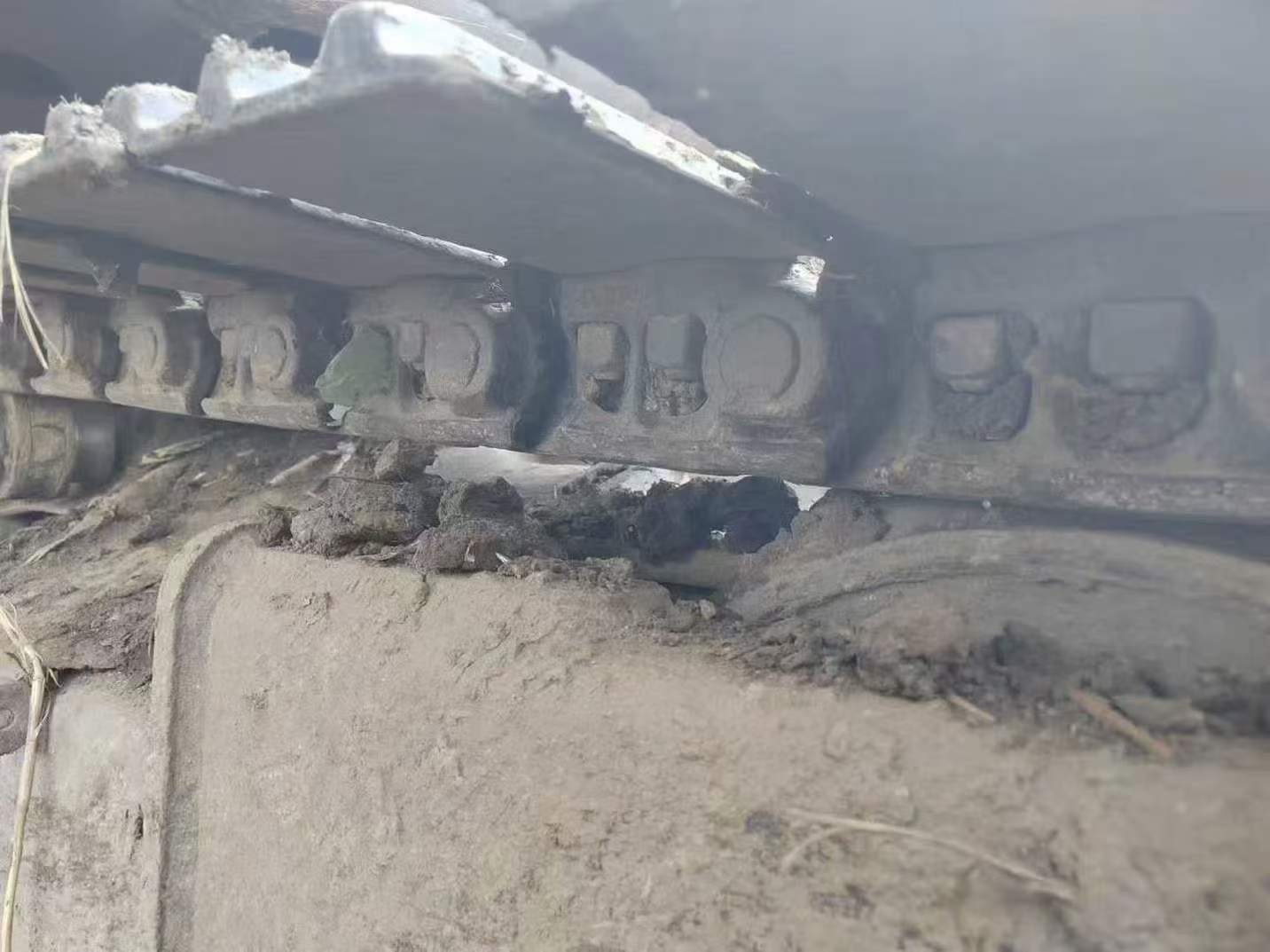 Used Volvo EW210C Excavator 2012 Model / 5