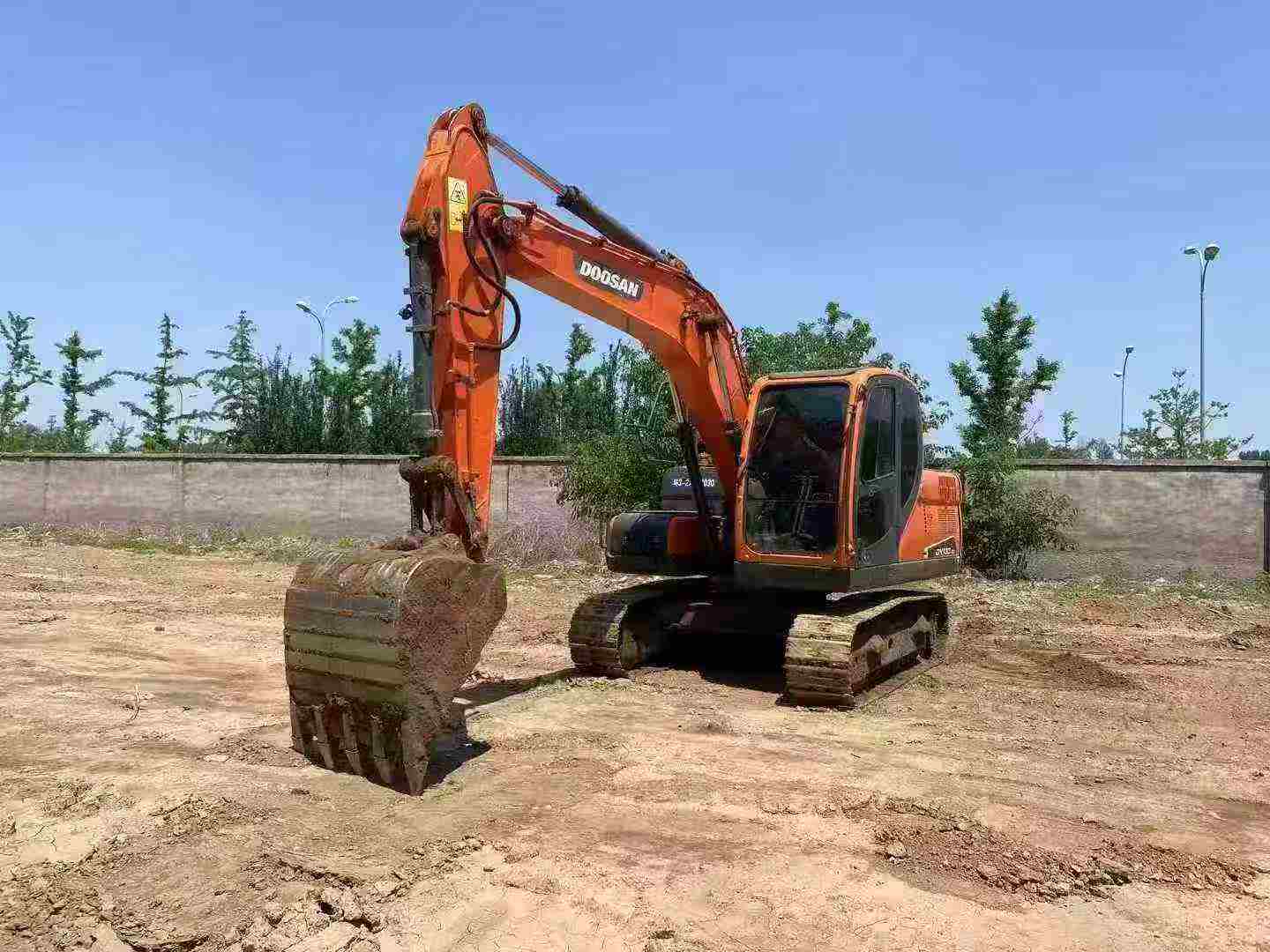 Used Doosan DX120-9C Excavator 2017 Model / 4