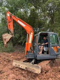 Buy Doosan DX60-9 Used Excavator / 5 Used Doosan DX60-9 Excavator 2016 Model / 5