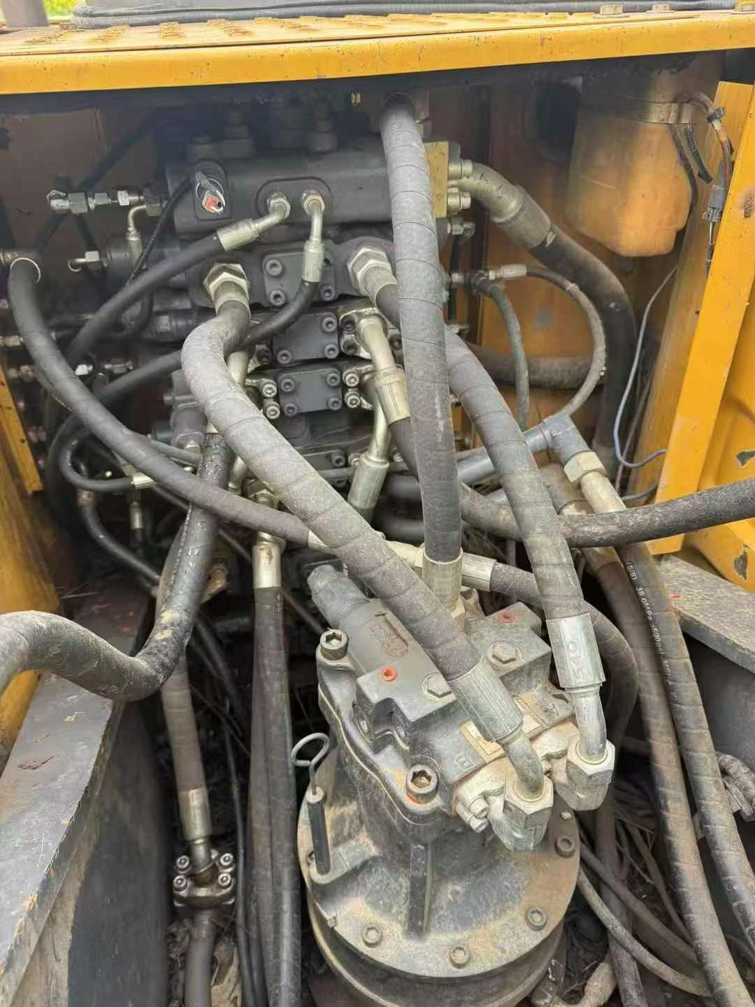 Used XCMG XE150 Excavator 2018 Model / 9