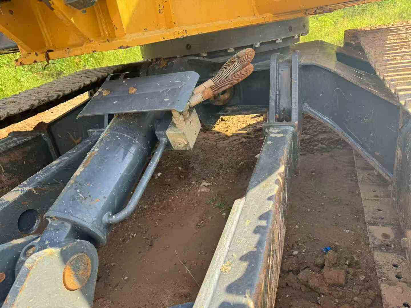 Used XCMG XE60 Excavator 2022 Model / 9