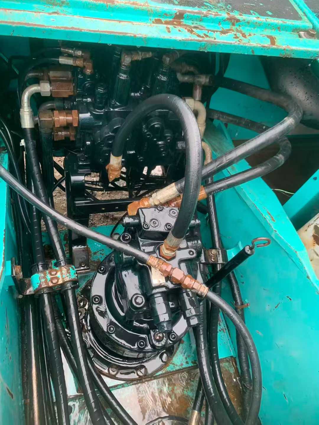 Used Kobelco SK200-9 Excavator 2016 Model / 4