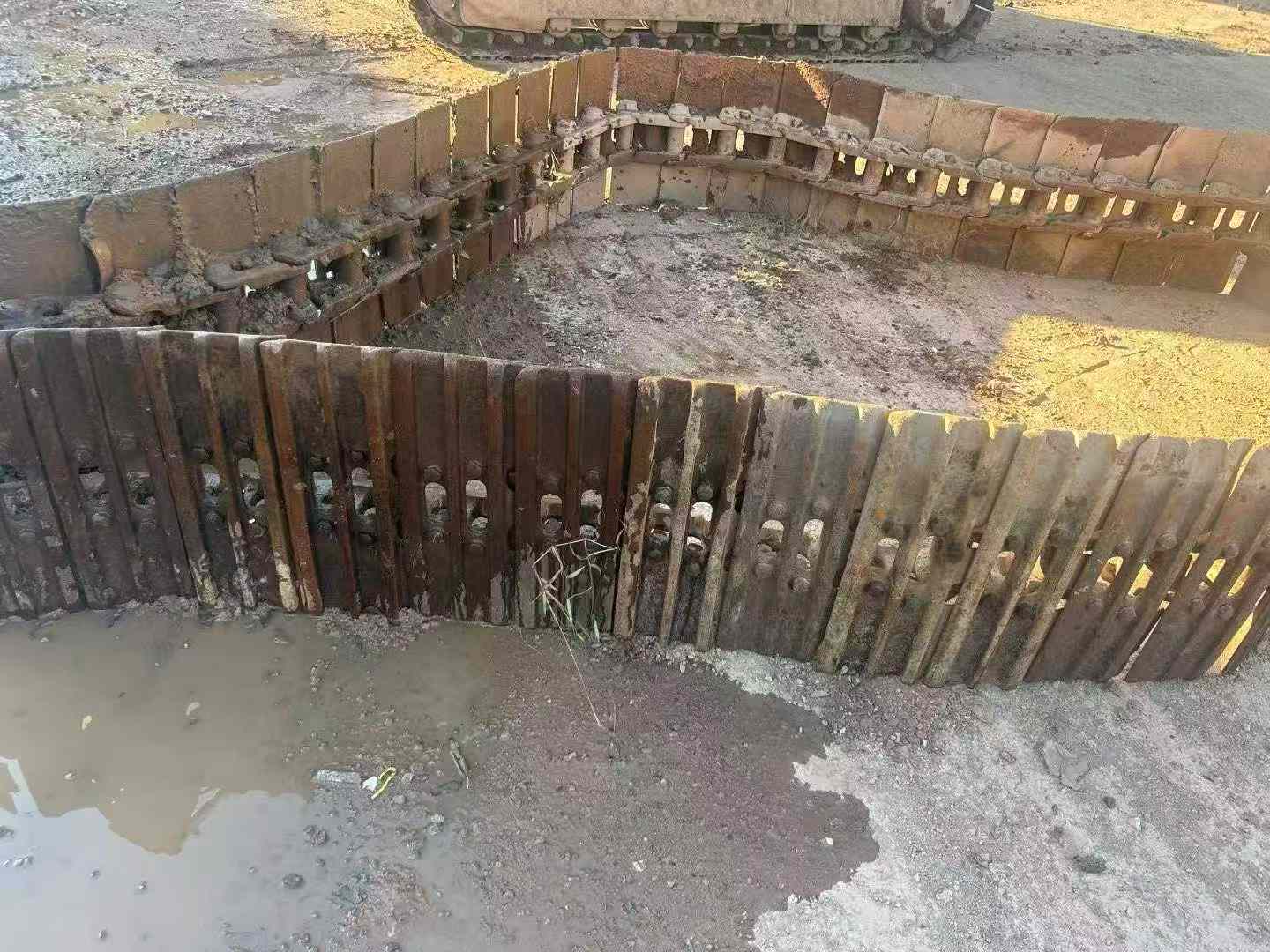 Used Doosan DL300 Excavator 2016 Model / 4