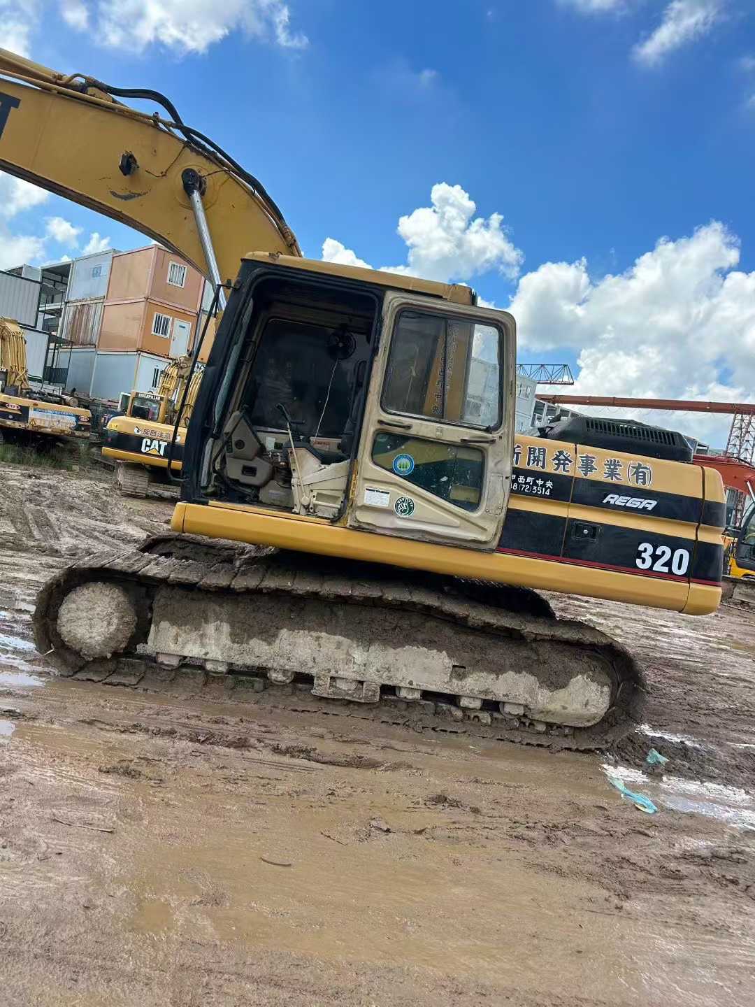 Used Caterpillar 320V2 Excavator 2016 Model / 5