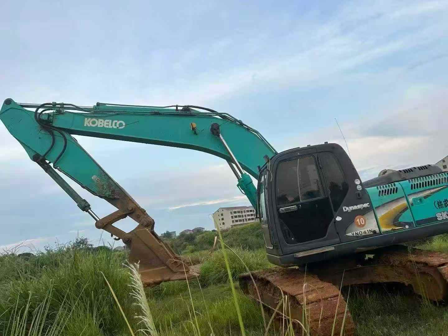 Used Kobelco SK200 Excavator 2016 Model / 4