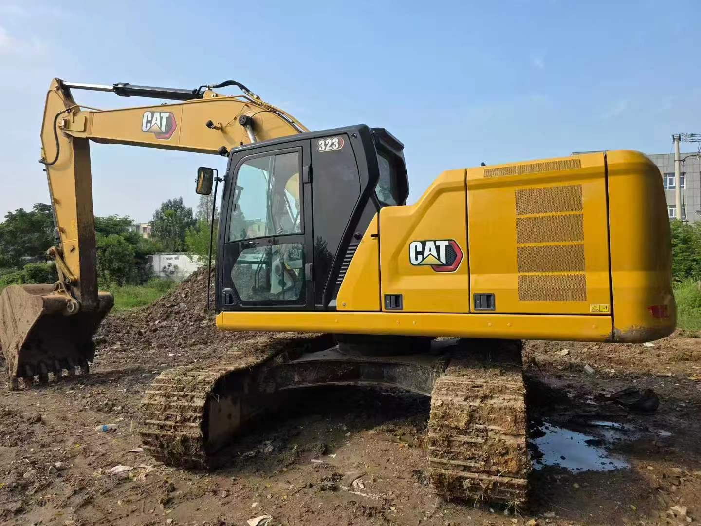 Used Caterpillar 323 Excavator 2020 Model