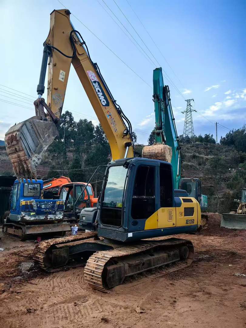 Used XCMG XE135GA Excavator 2020 Model / 7
