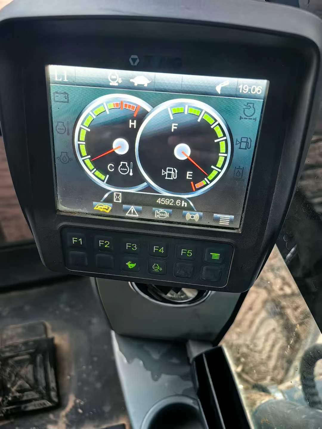 Used XCMG XE135GA Excavator 2020 Model / 8