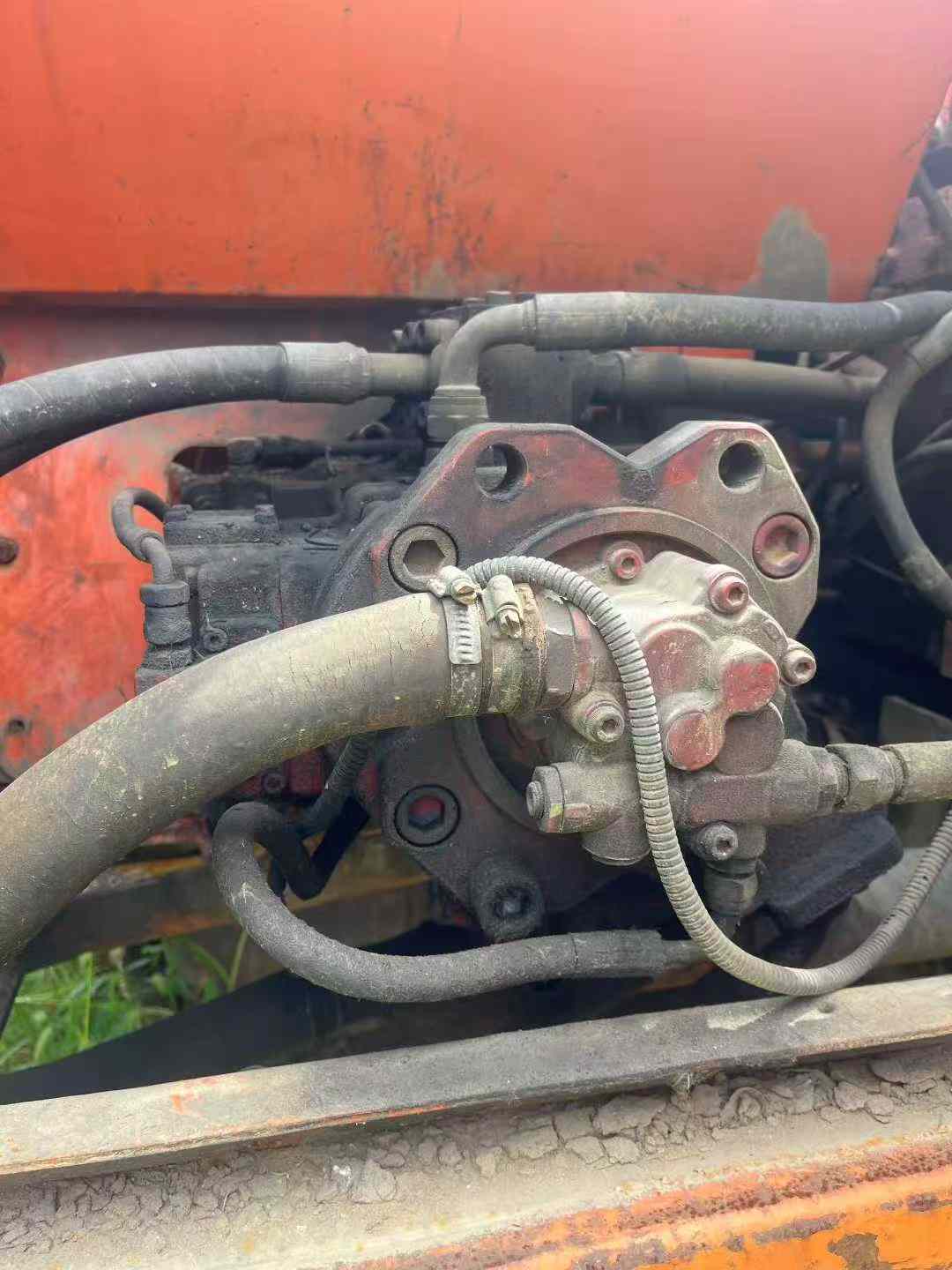 Used Doosan DH220-7 Excavator 2016 Model / 6