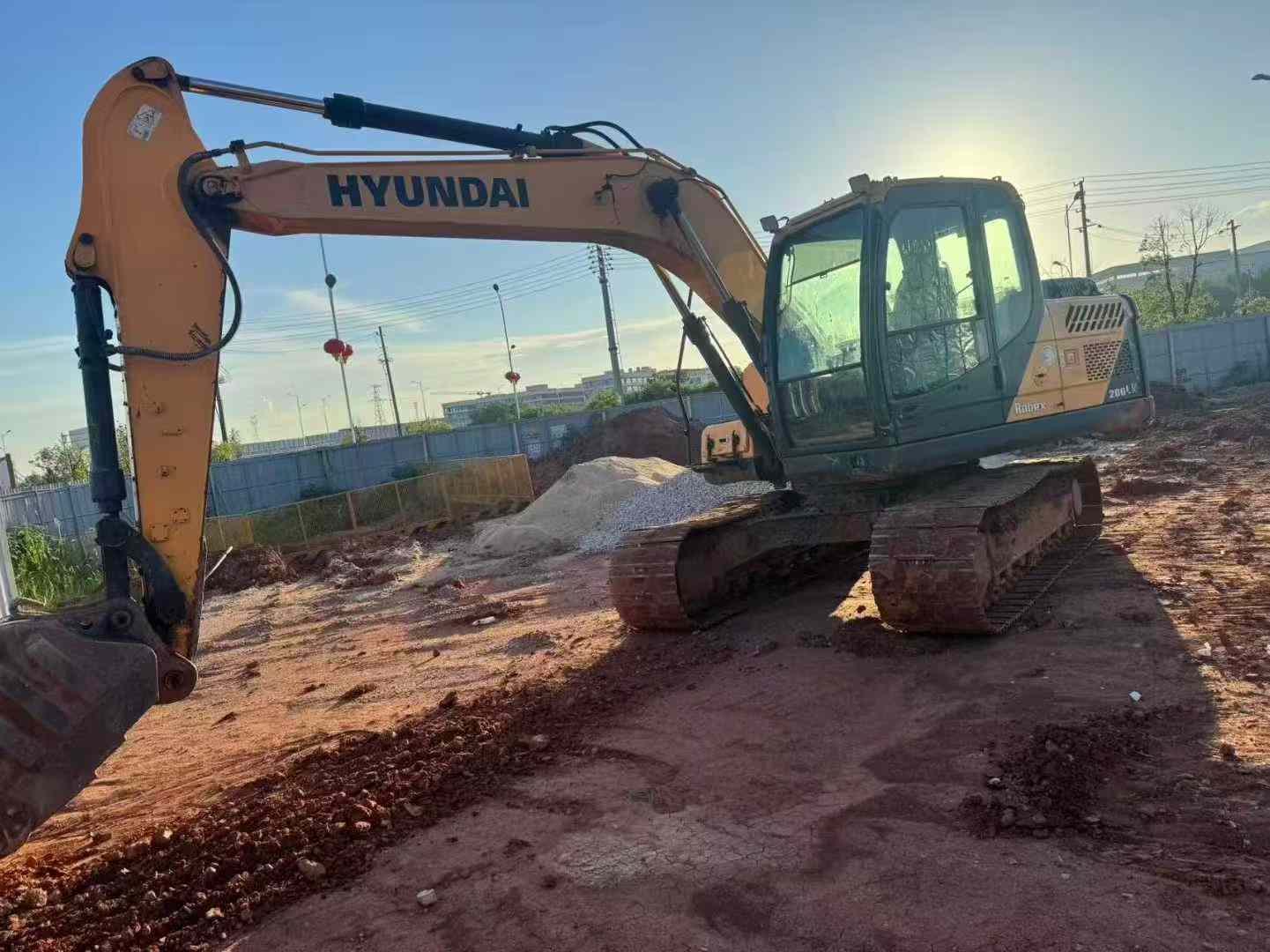 Used Hyundai R150WVSNPRO Excavator 2020 Model / 4