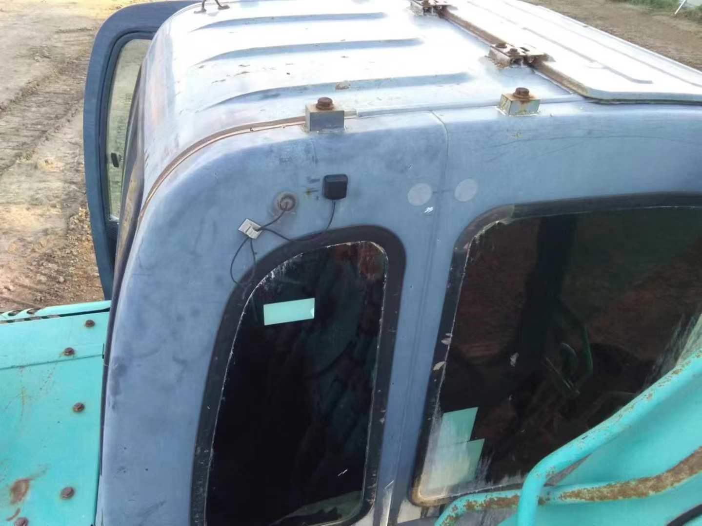 Used Kobelco SK210 Excavator 2014 Model / 8