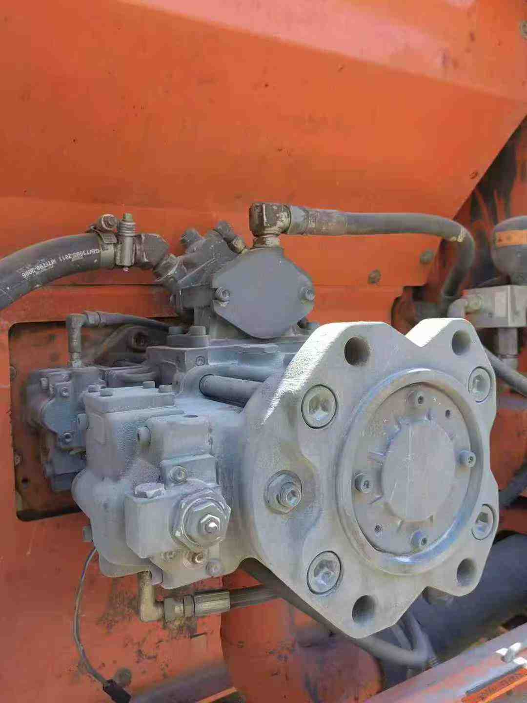 Used Doosan DH220-9E Excavator 2012 Model / 8