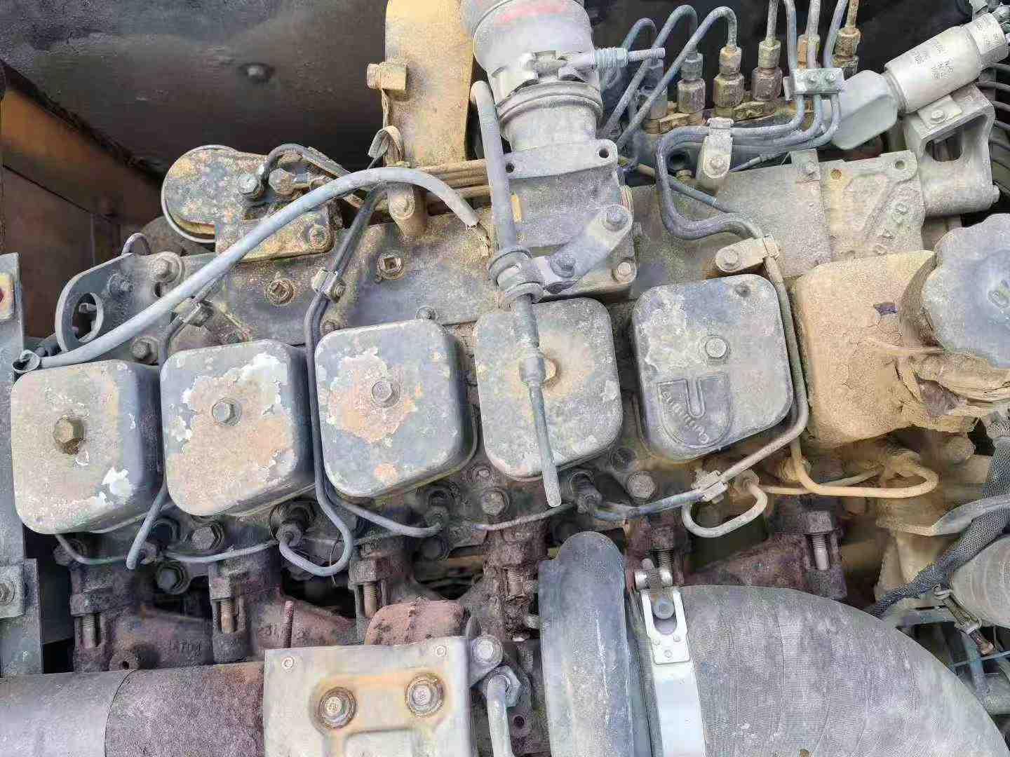 Used Hyundai R215-7C Excavator 2011 Model / 6