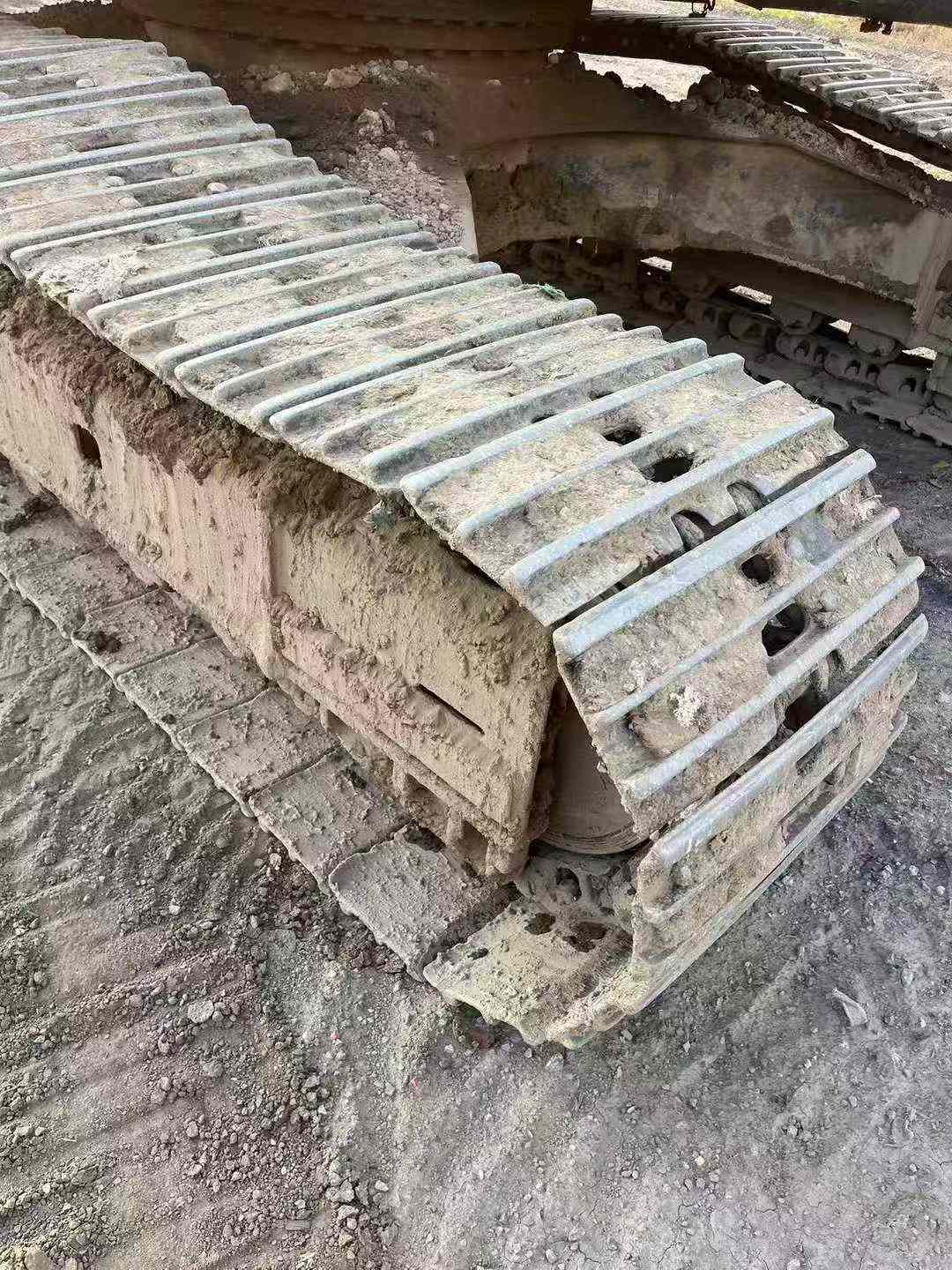 Used Kobelco SK210 Excavator 2016 Model / 9