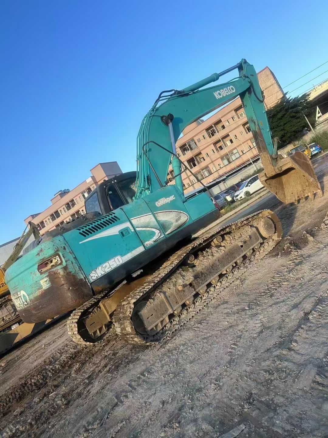 Used Kobelco SK250-8 Excavator 2016 Model / 3