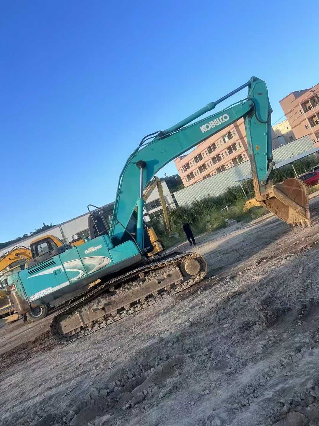 Used Kobelco SK250-8 Excavator 2016 Model / 4