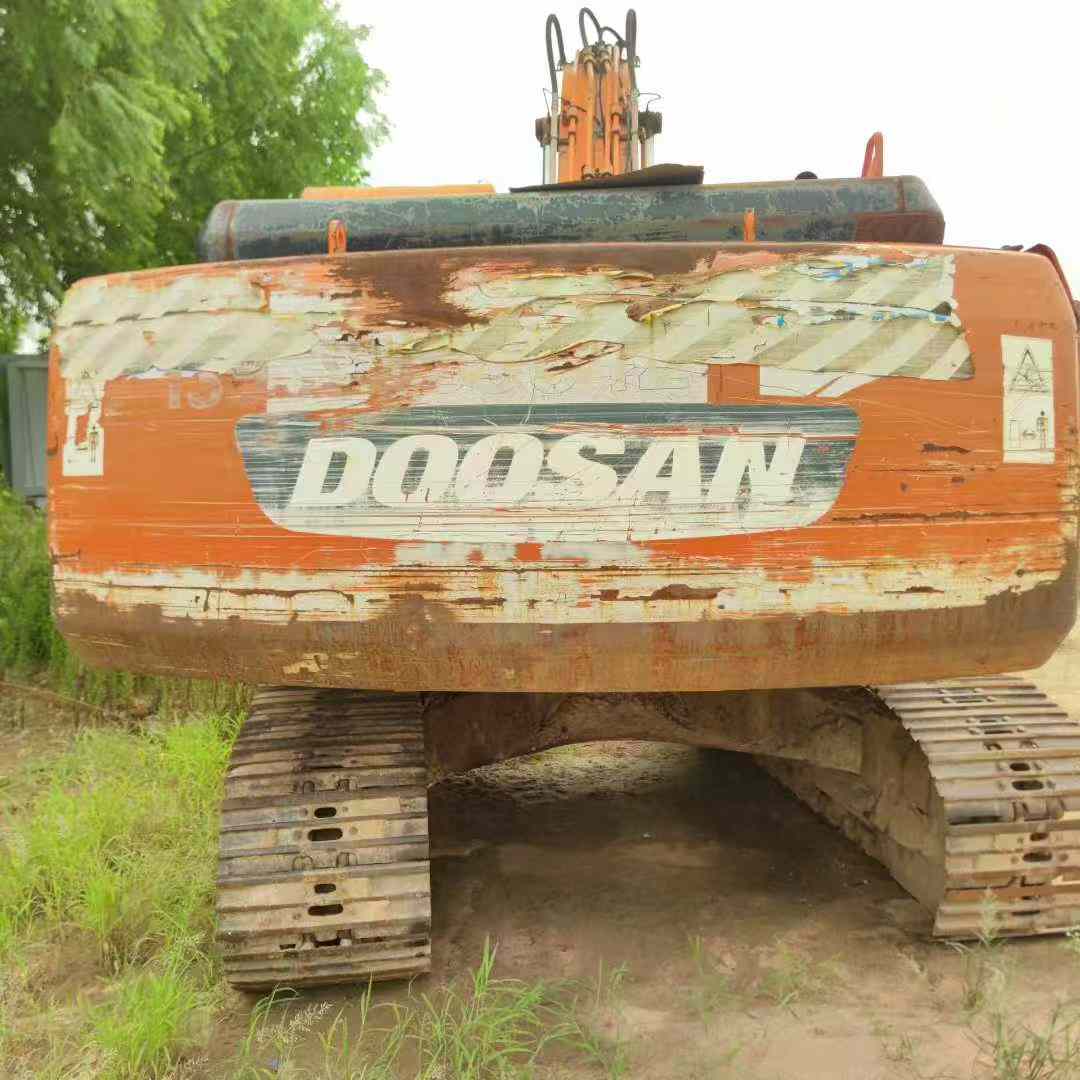 Used Doosan DX15 Excavator 2016 Model / 3