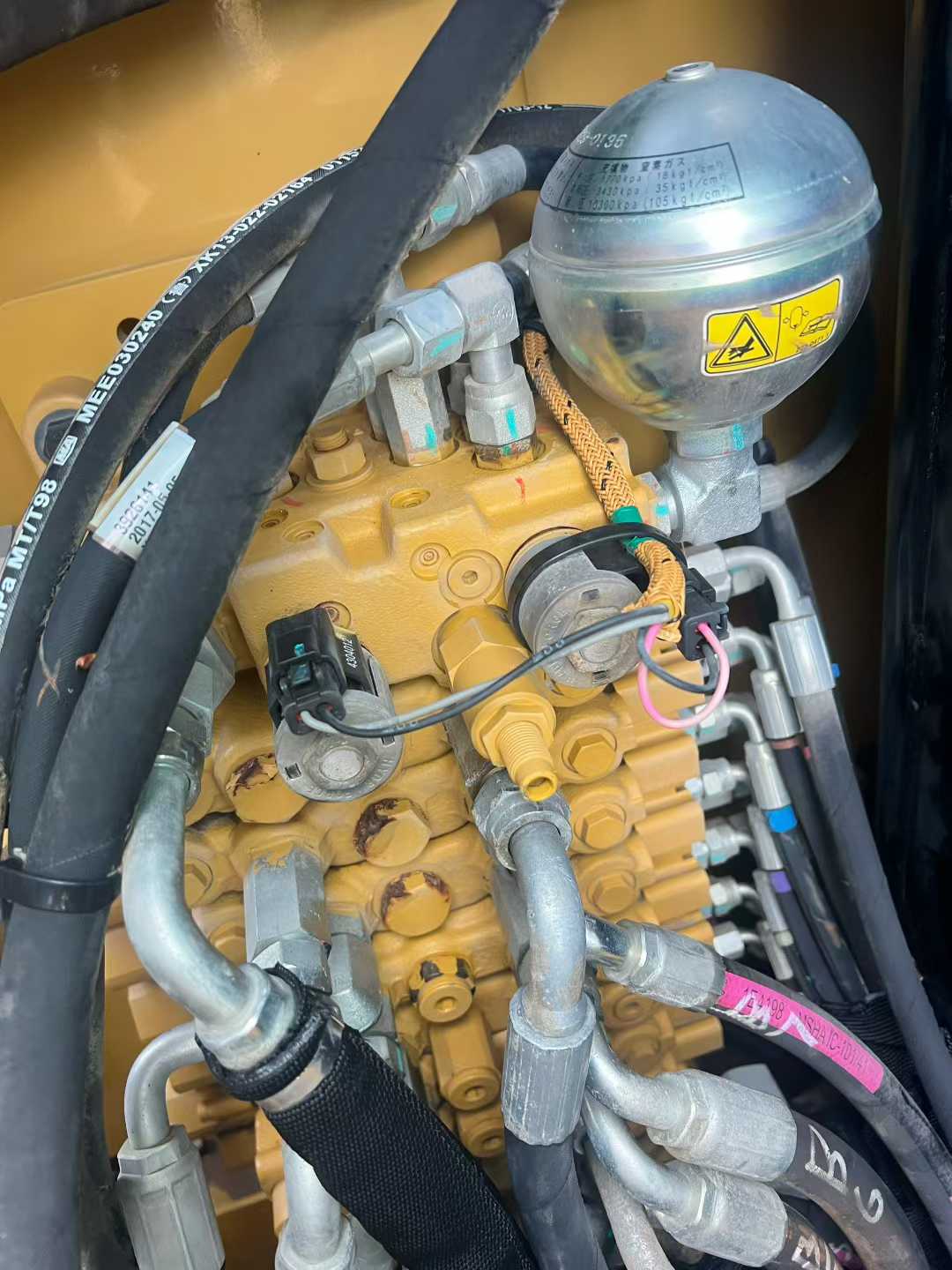 Used Caterpillar 305.5 Excavator 2018 Model / 9