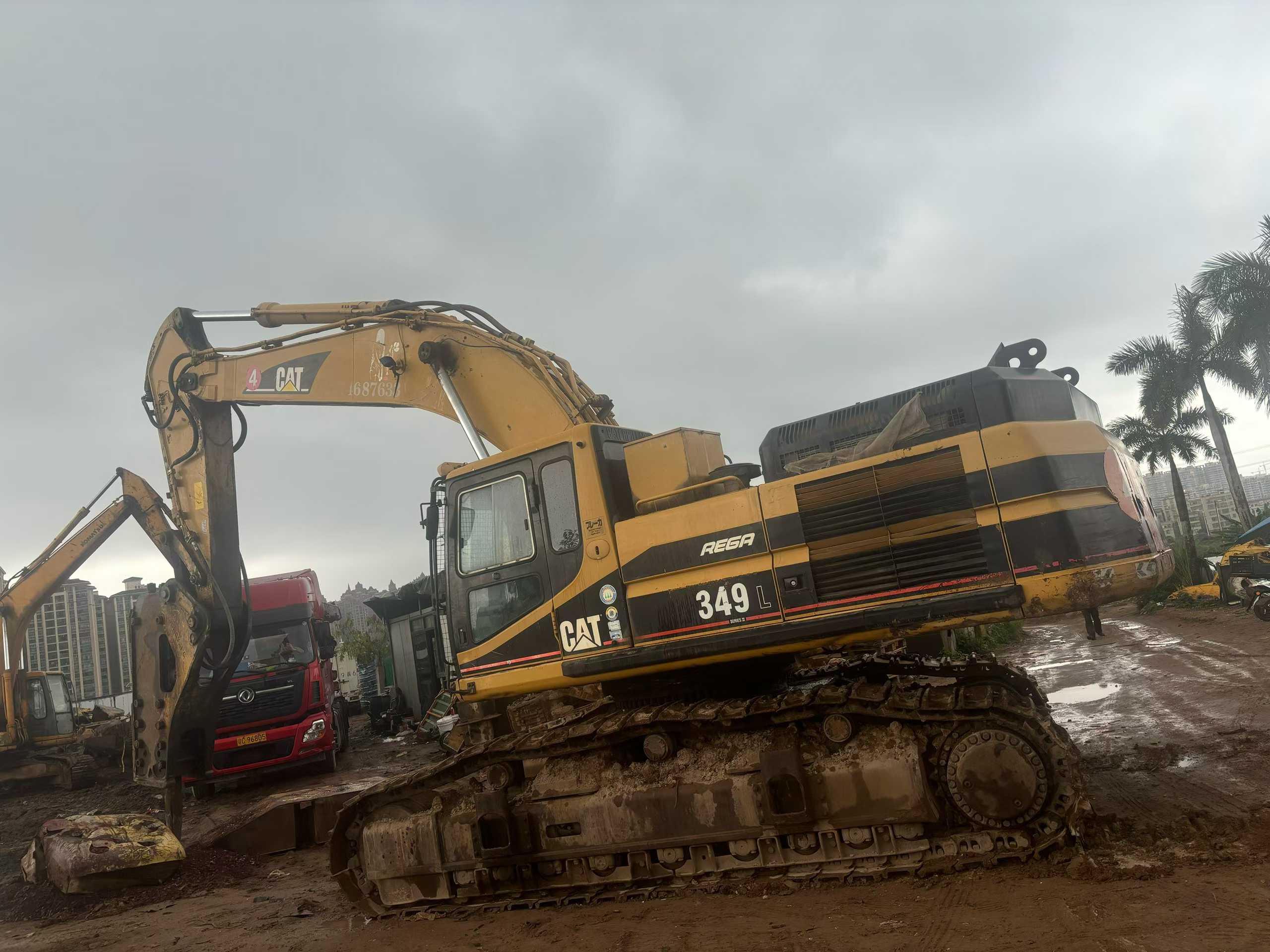 Used Caterpillar 345B Excavator 2016 Model / 3