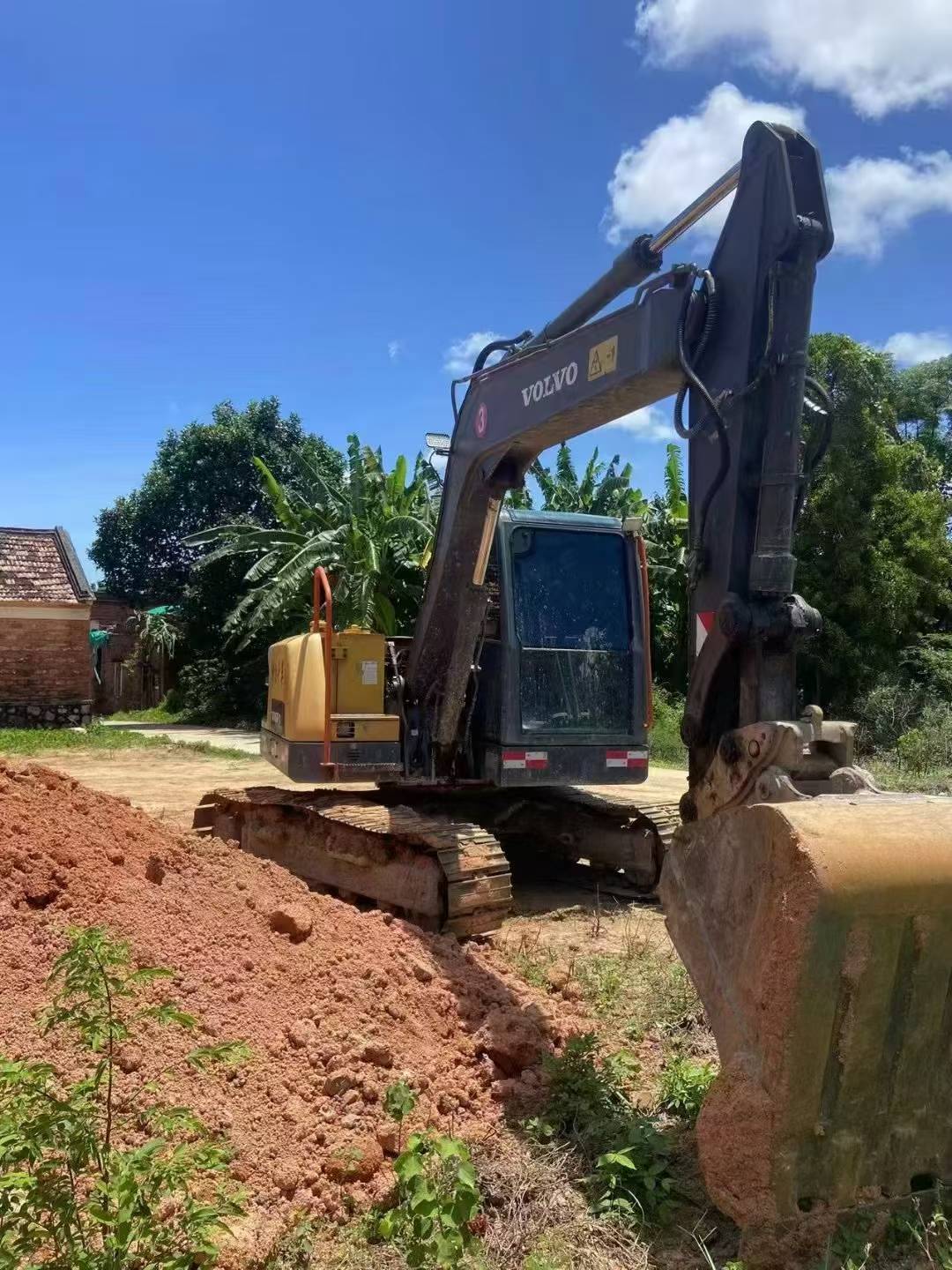 Used Volvo EC80D PRO Excavator 2016 Model