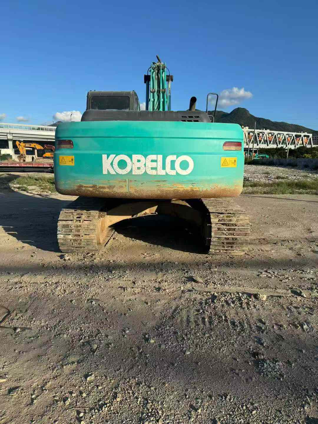 Used Kobelco SK210 Excavator 2015 Model / 6