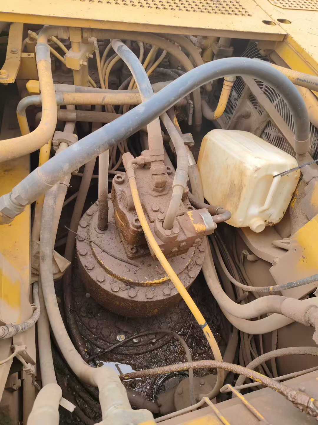 Used Caterpillar 330C Excavator 2016 Model / 2