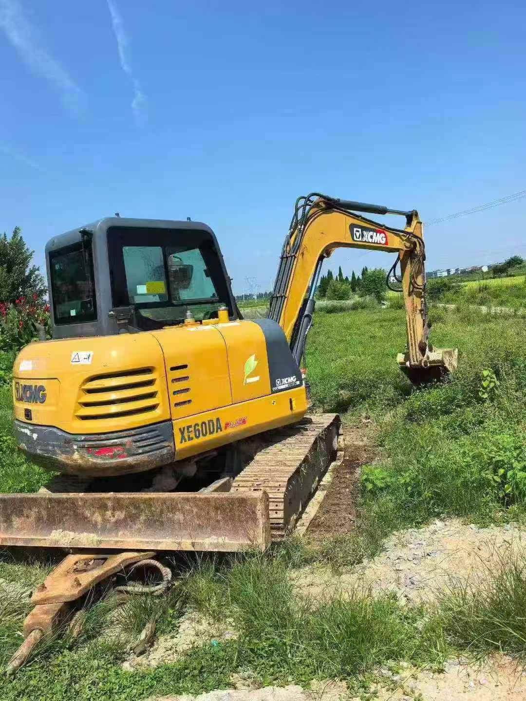 Used XCMG XE60 Excavator 2016 Model / 2