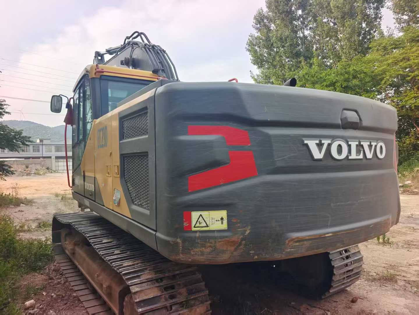 Used Volvo EC200 Excavator 2021 Model / 2
