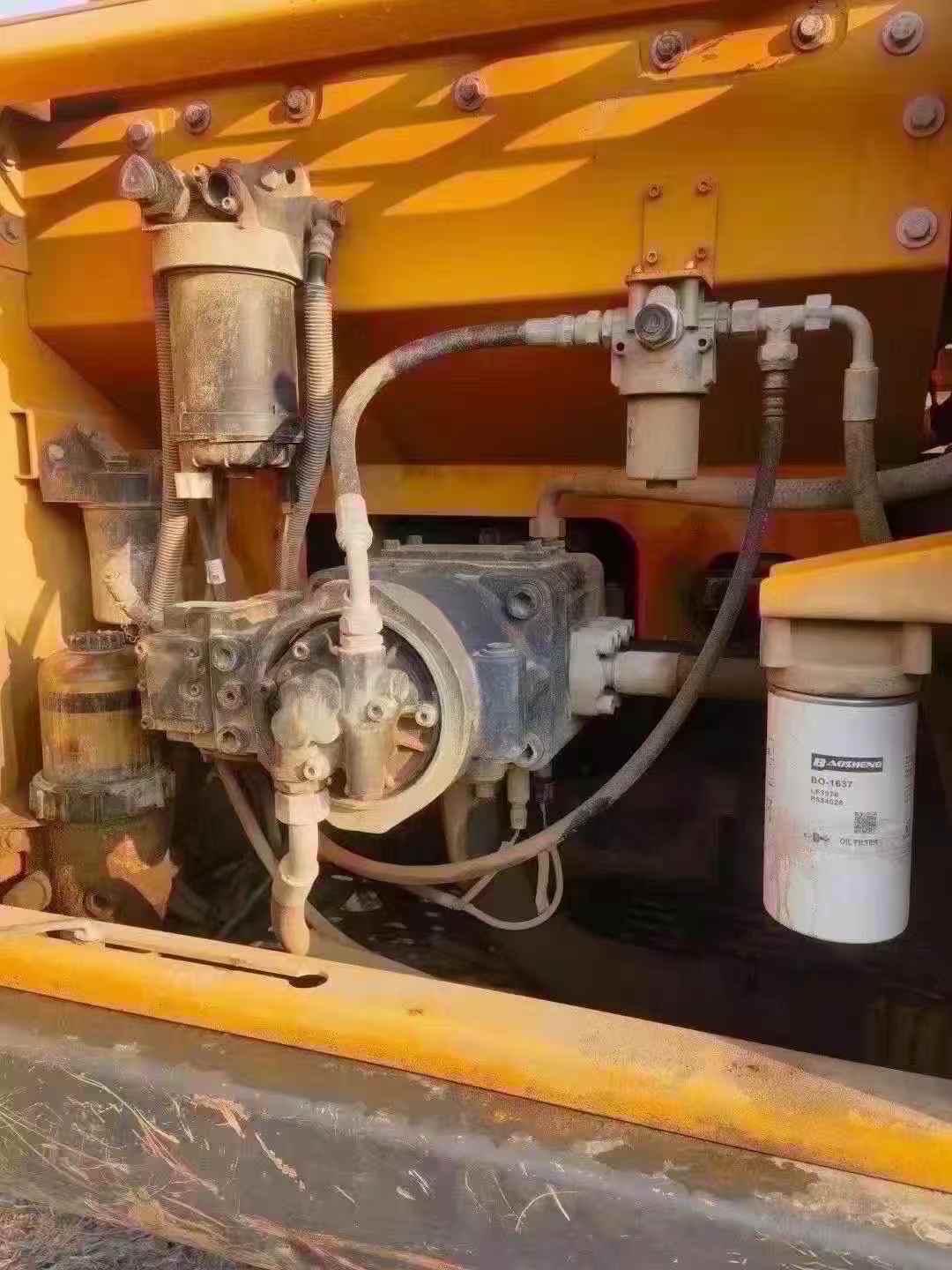 Used XCMG XE215 Excavator 2017 Model / 8