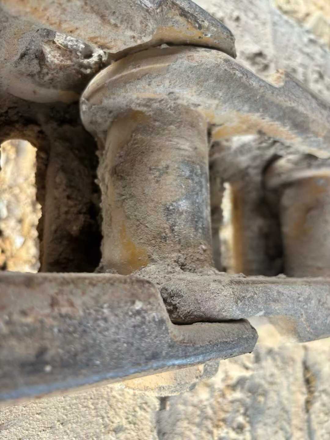 Used Kobelco SK200-8 Excavator 2016 Model / 3