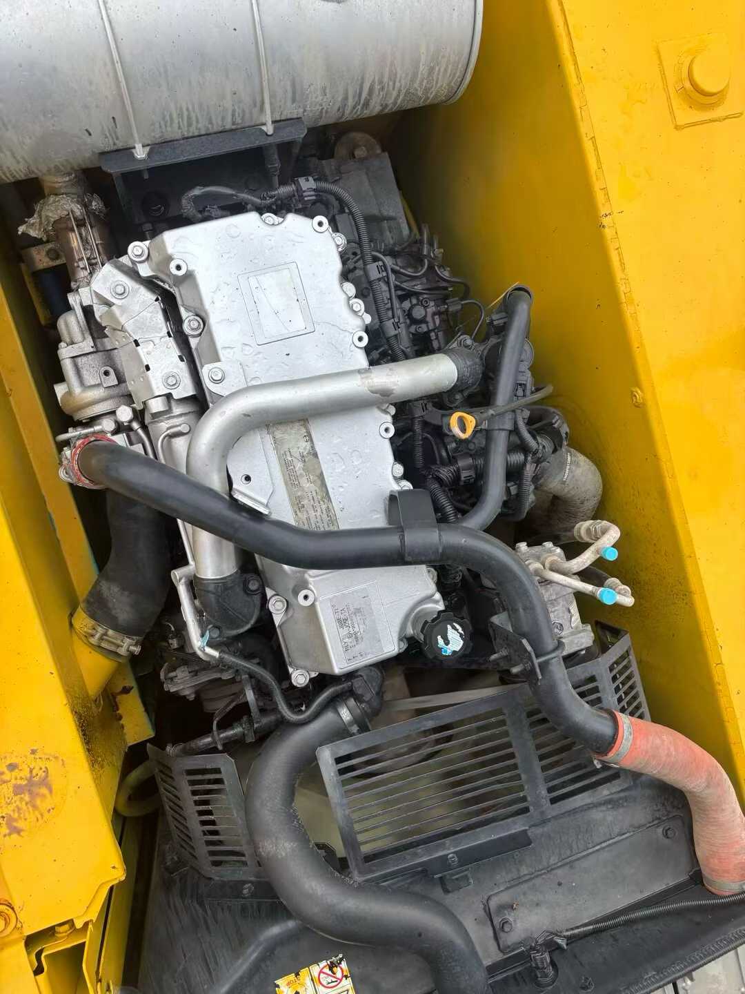 Used Kobelco SK200-8 Excavator 2016 Model / 5