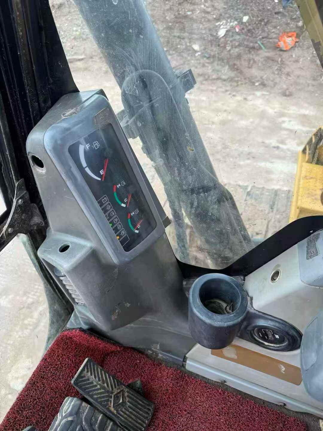 Used Caterpillar 307V2 Excavator 2016 Model / 8