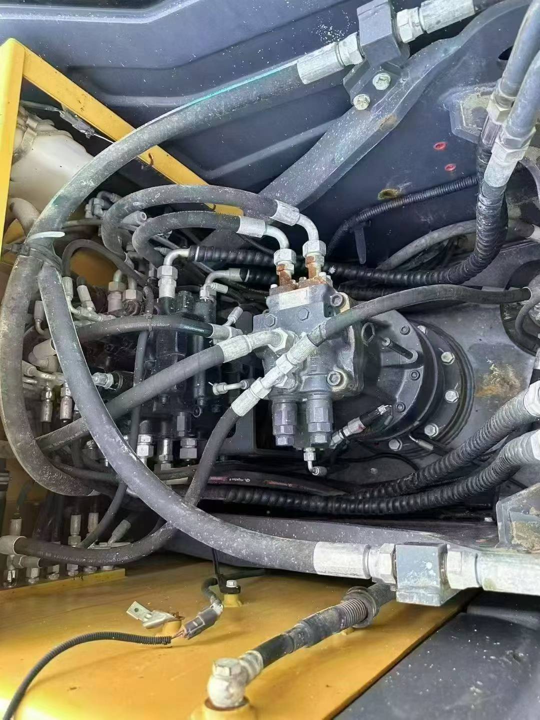 Used XCMG XE135GA Excavator 2021 Model / 8