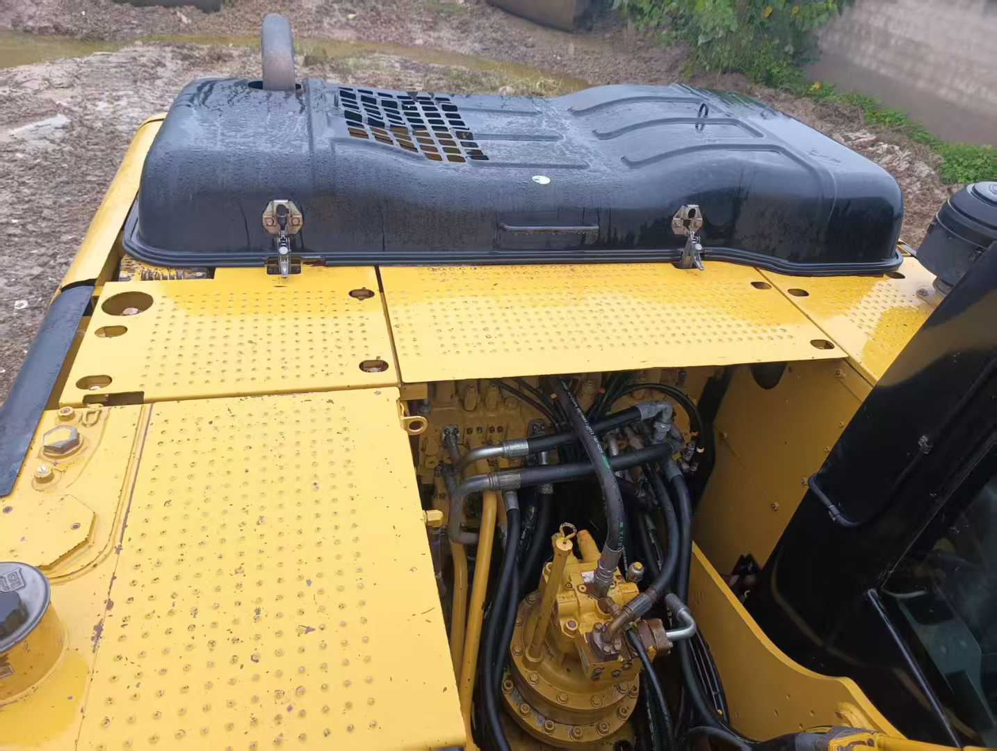 Used Caterpillar CT20 Excavator 2017 Model / 5