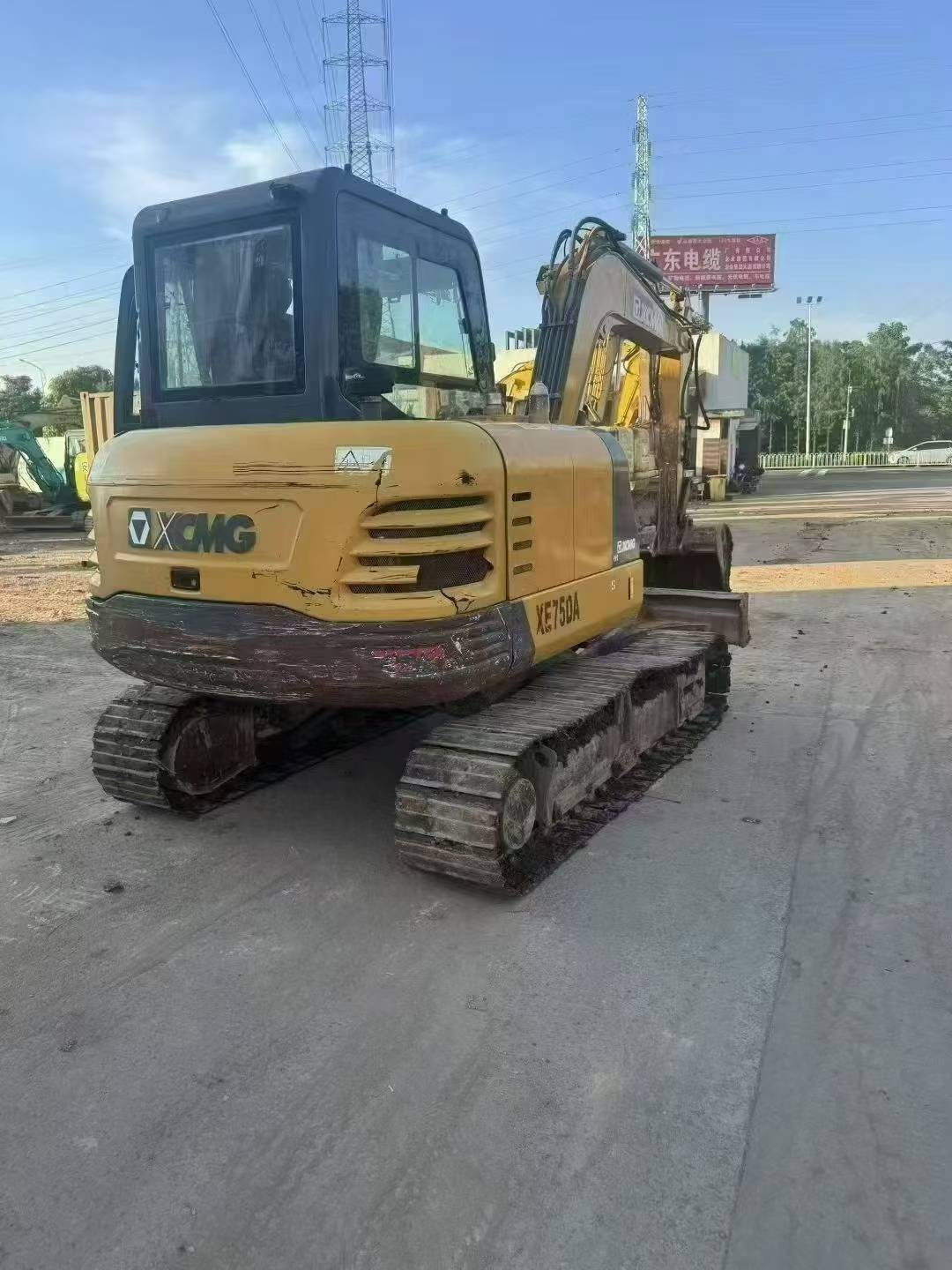 Used XCMG XE65G Excavator 2021 Model / 6