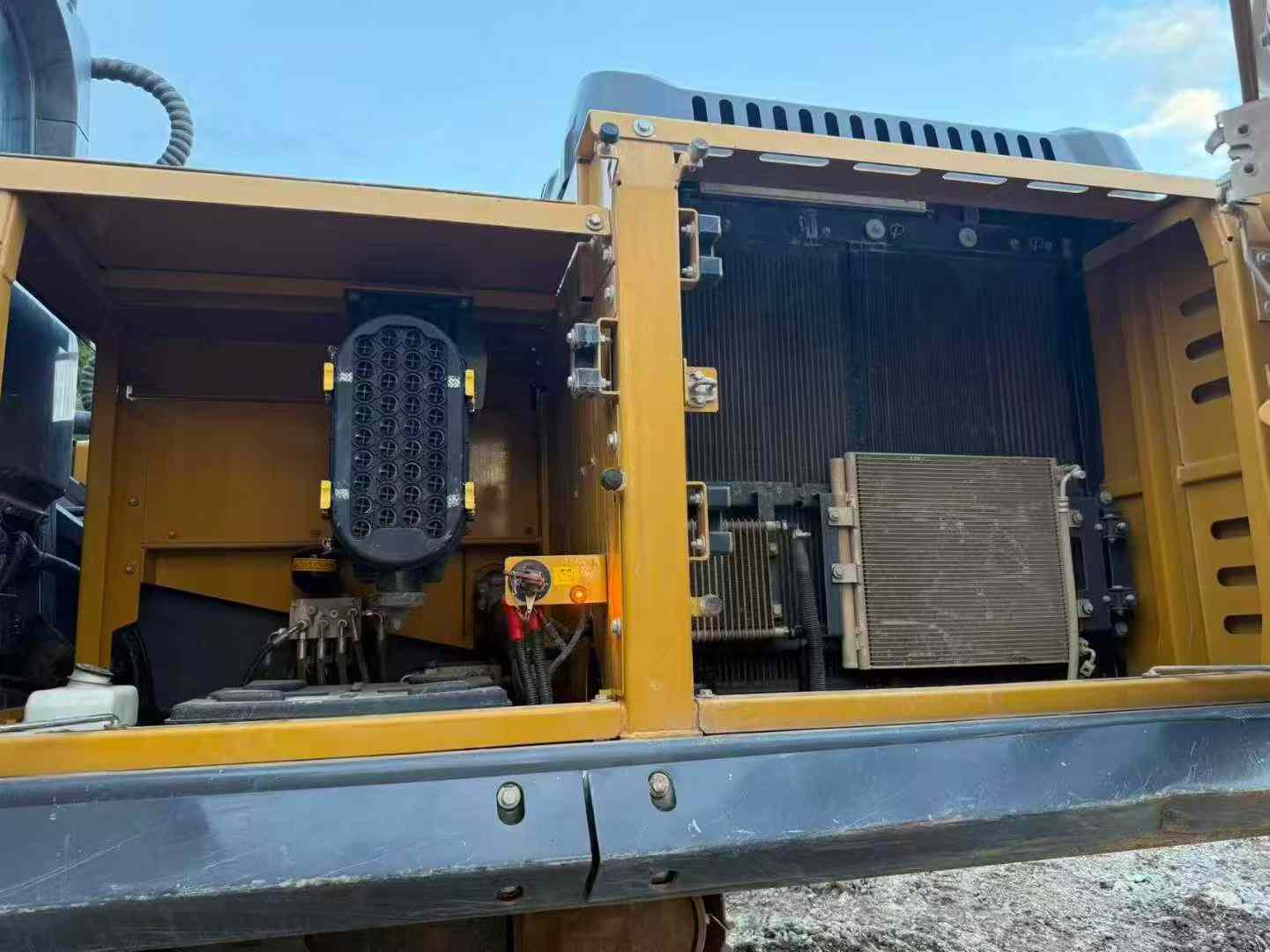 Used XCMG XE80 Excavator 2023 Model / 3